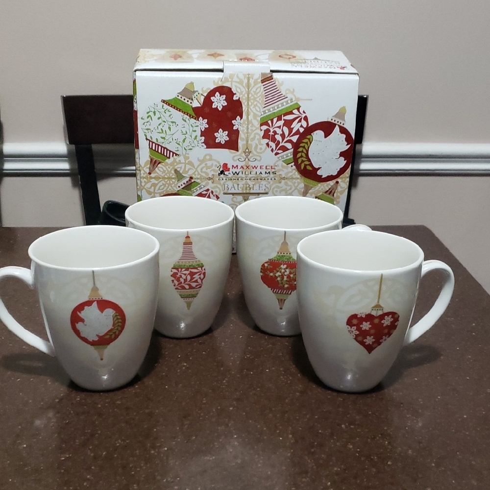 🌲Maxwell  Williams Porcelain CHRISTMAS "BAUBLE" Mugs  Set of 4 Claire Chilcott